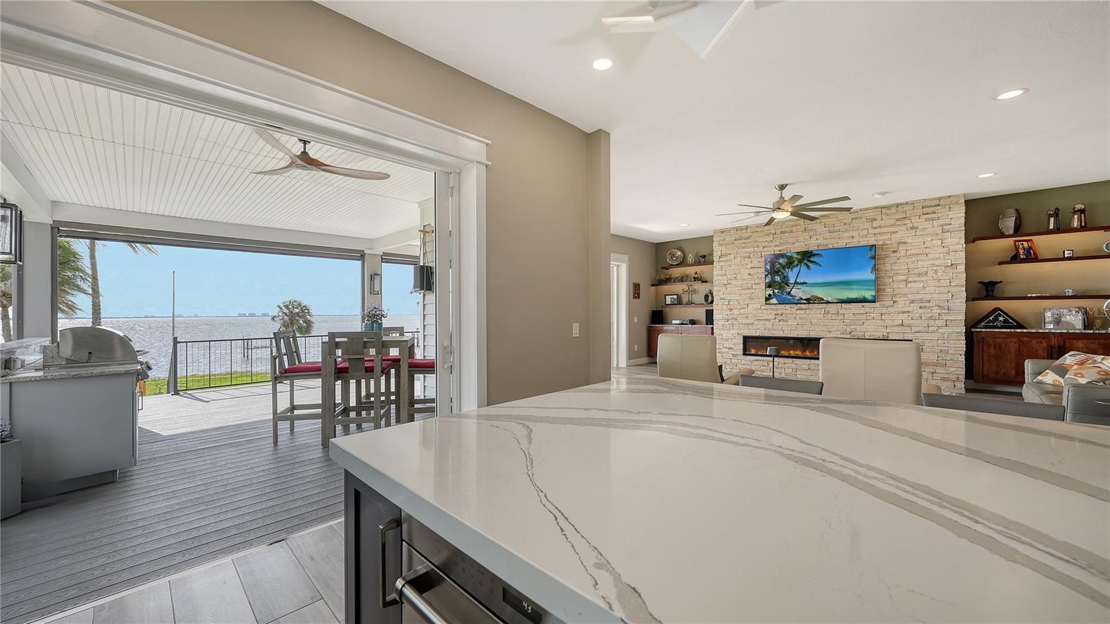 WHITFIELD ESTATES BLKS 14-23 & 26 - Residential