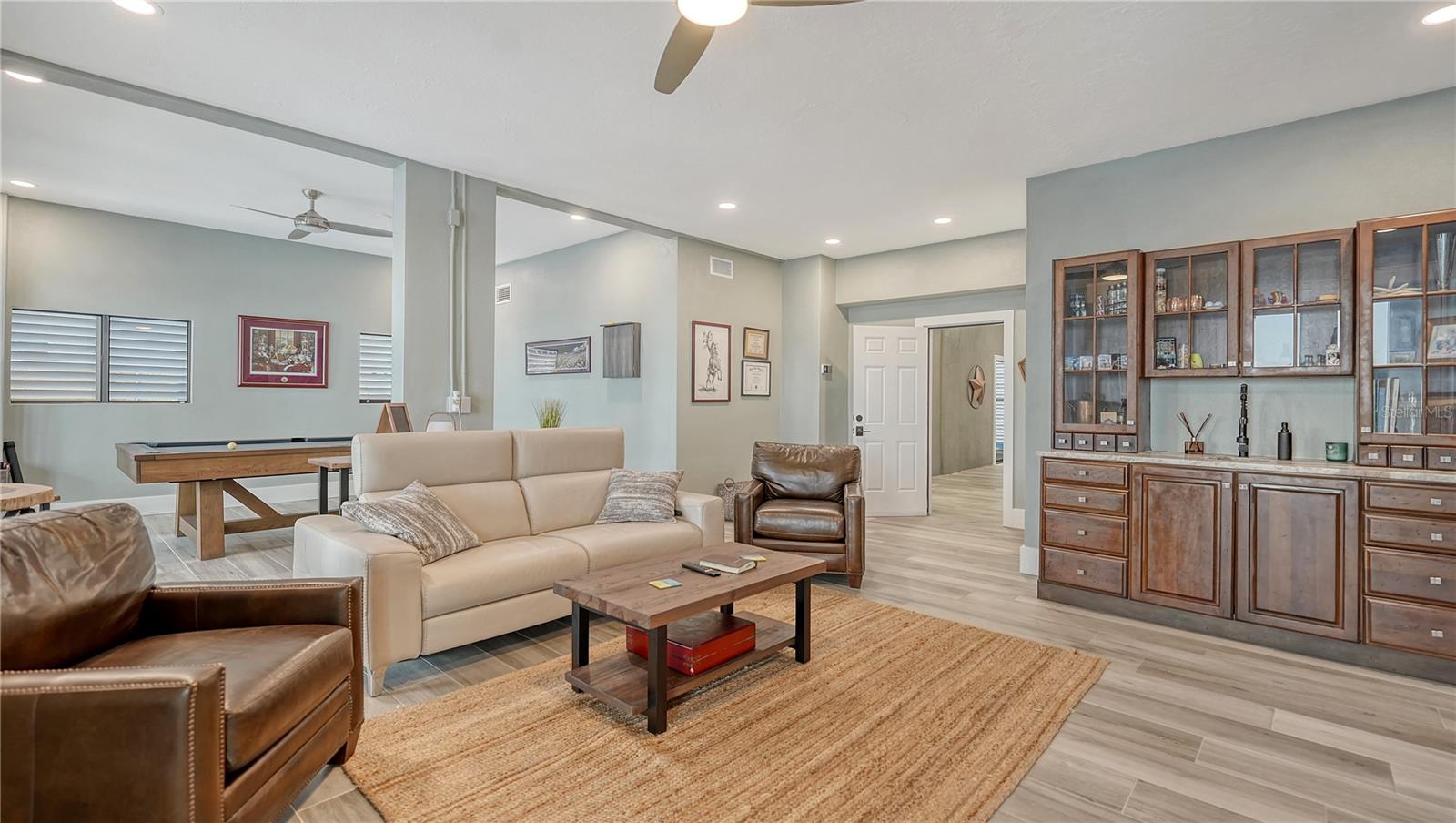 WHITFIELD ESTATES BLKS 14-23 & 26 - Residential
