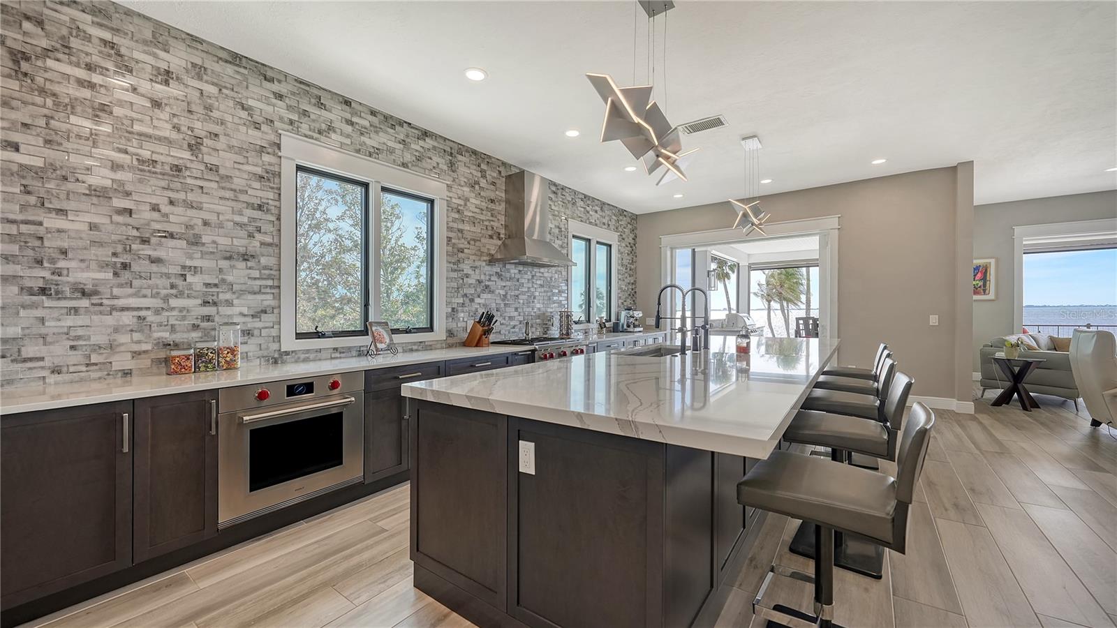 WHITFIELD ESTATES BLKS 14-23 & 26 - Residential