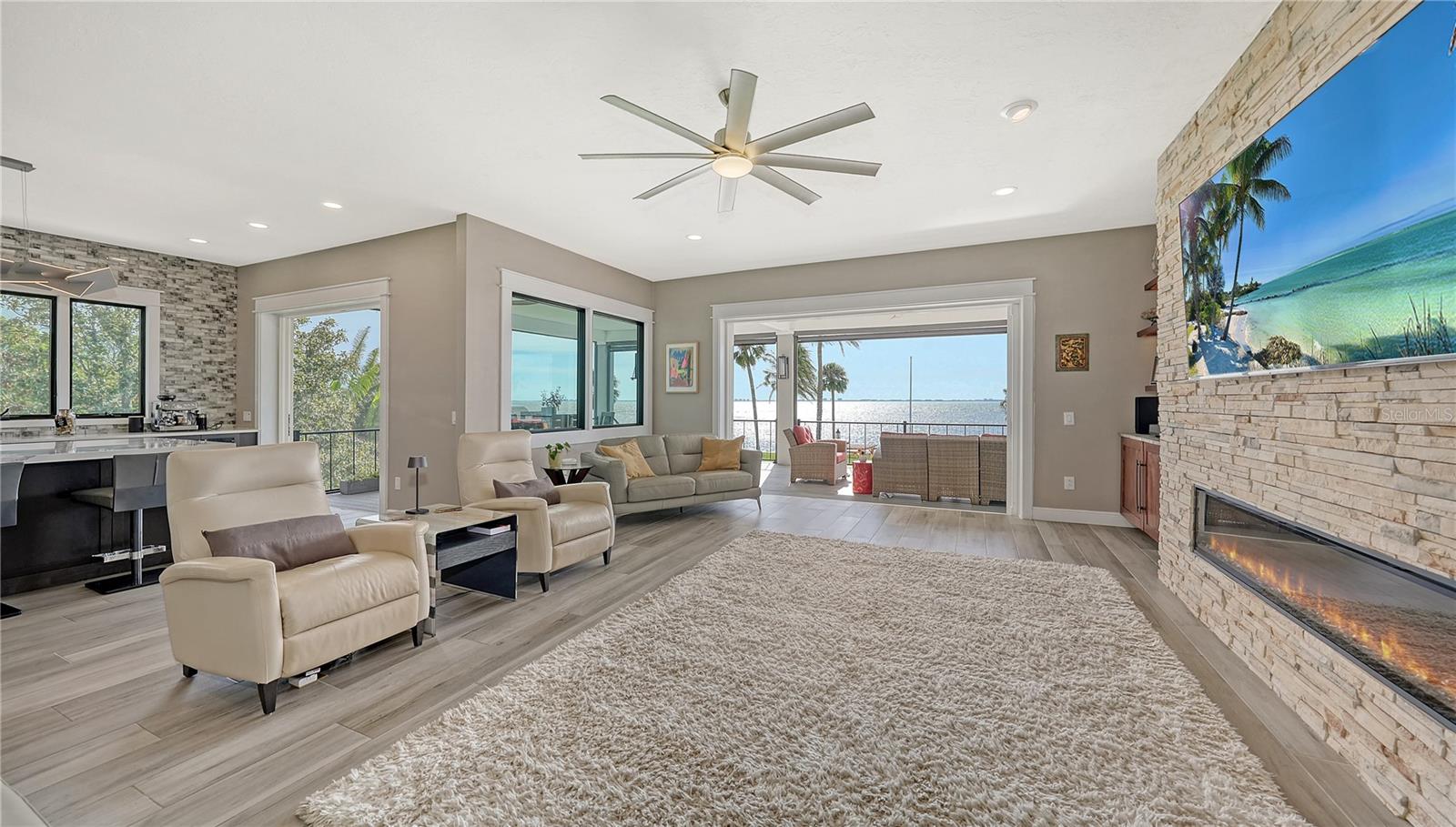 WHITFIELD ESTATES BLKS 14-23 & 26 - Residential