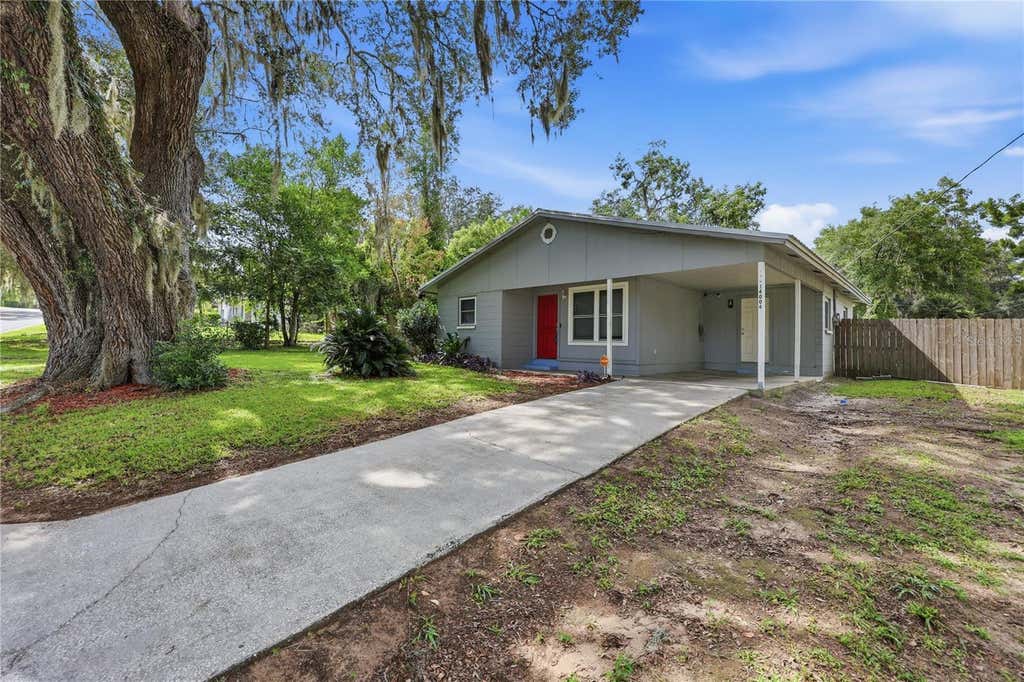 Photo of 14004 NW 158th Avenue, Alachua, FL 32615 (MLS # GC542724)