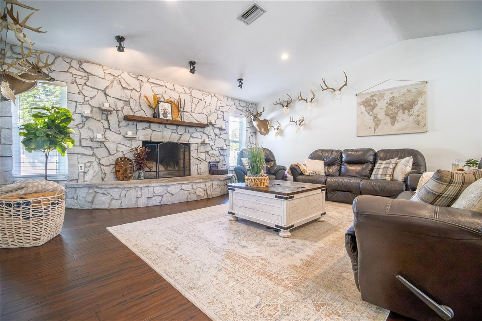 PALMER FARMS 3RD - Residential