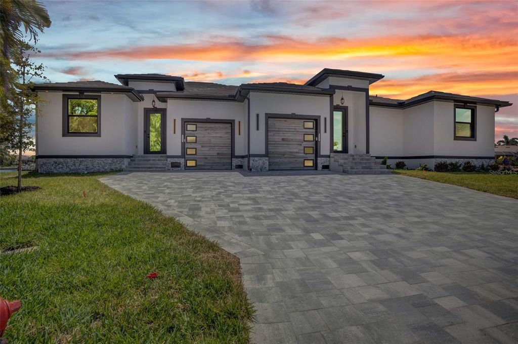 Photo of 1327 Wesley Drive, Punta Gorda, FL 33950 (MLS # A4637971)