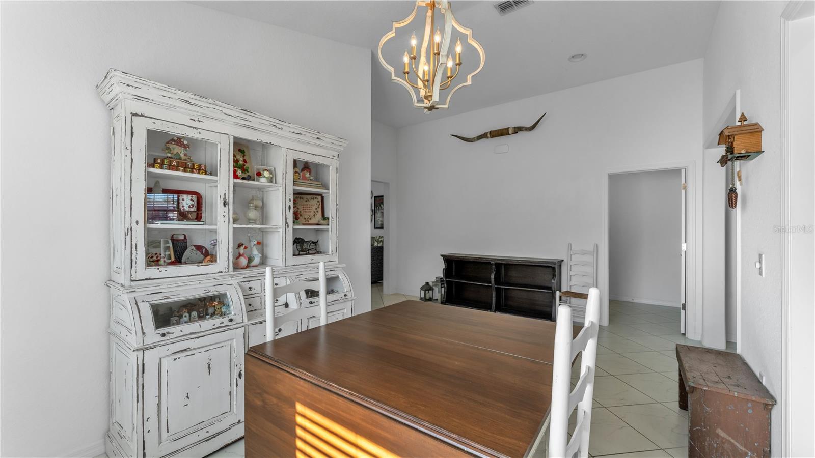 HOLLAND PARK PLACE - Residential