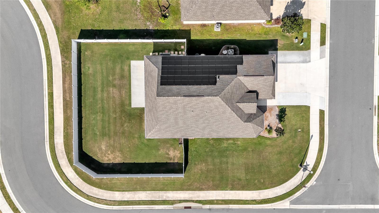 HOLLAND PARK PLACE - Residential