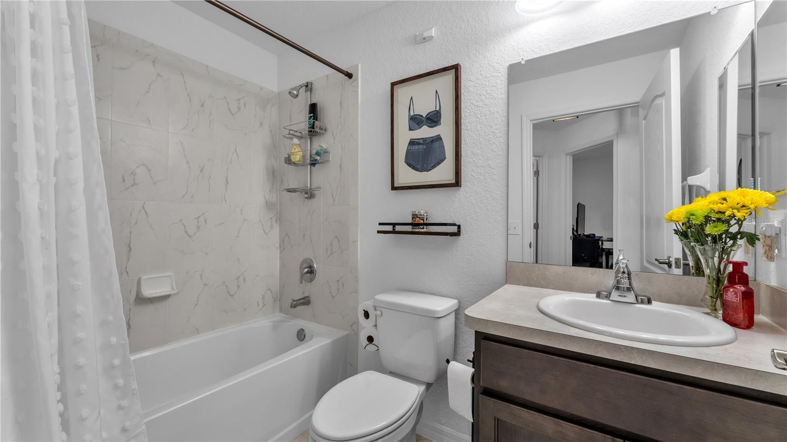 HOLLAND PARK PLACE - Residential