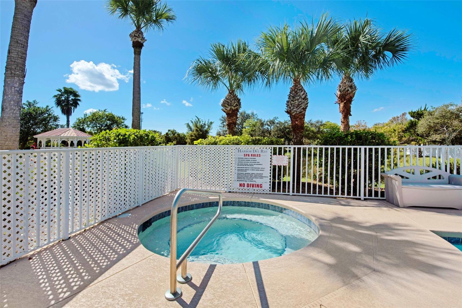 HARBOR DELRIO CONDO - Residential