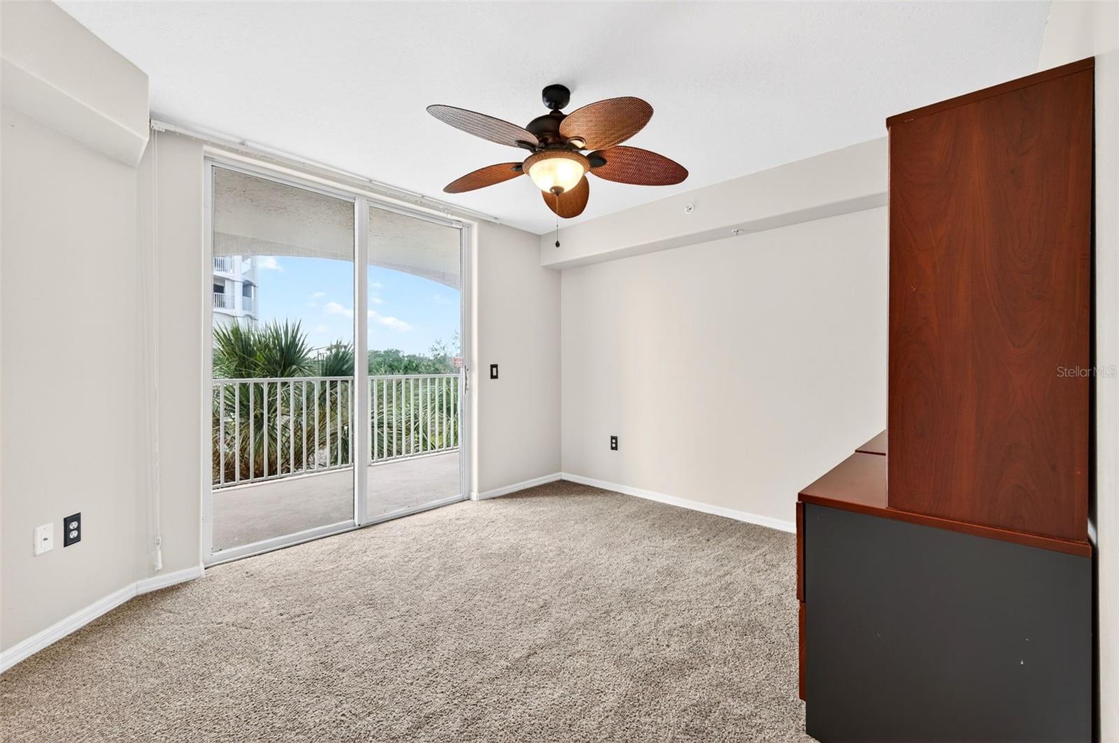 HARBOR DELRIO CONDO - Residential