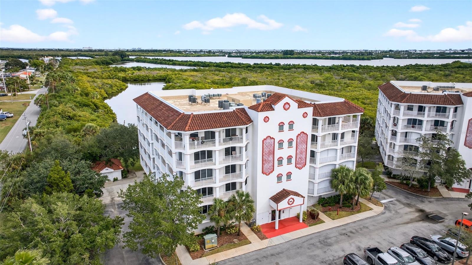 HARBOR DELRIO CONDO - Residential