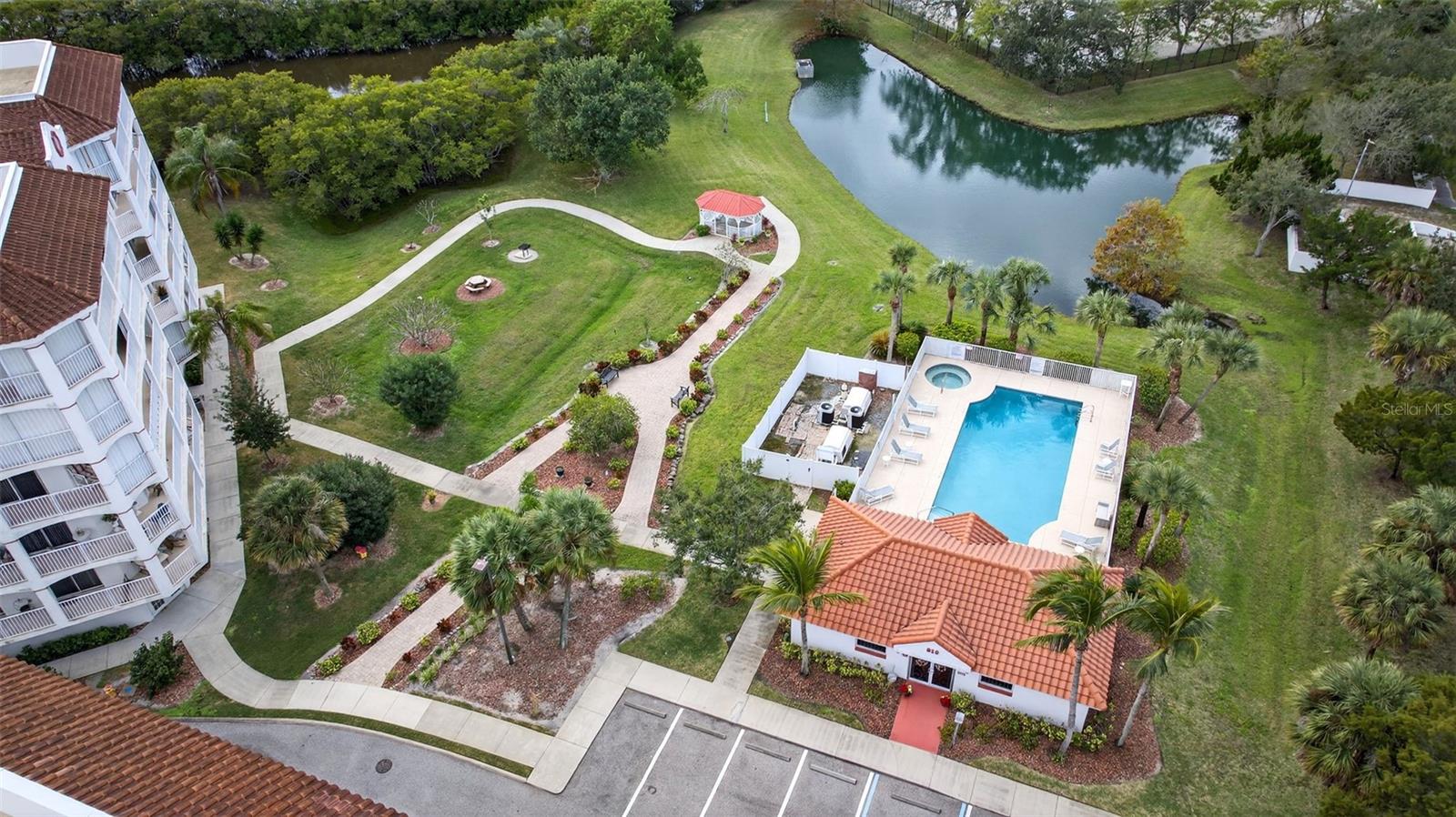 HARBOR DELRIO CONDO - Residential