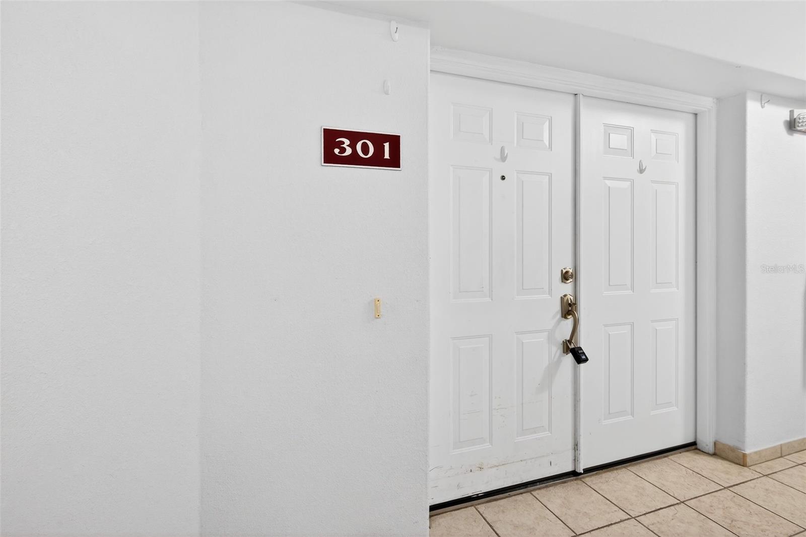 HARBOR DELRIO CONDO - Residential