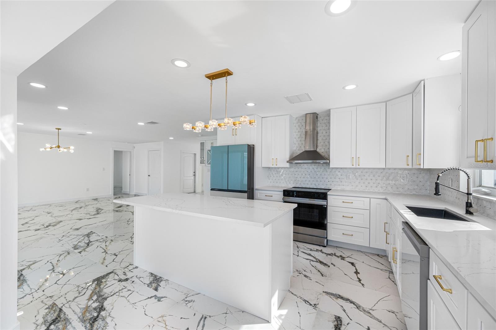 ISLE OF PALMS 2ND ADD - Residential