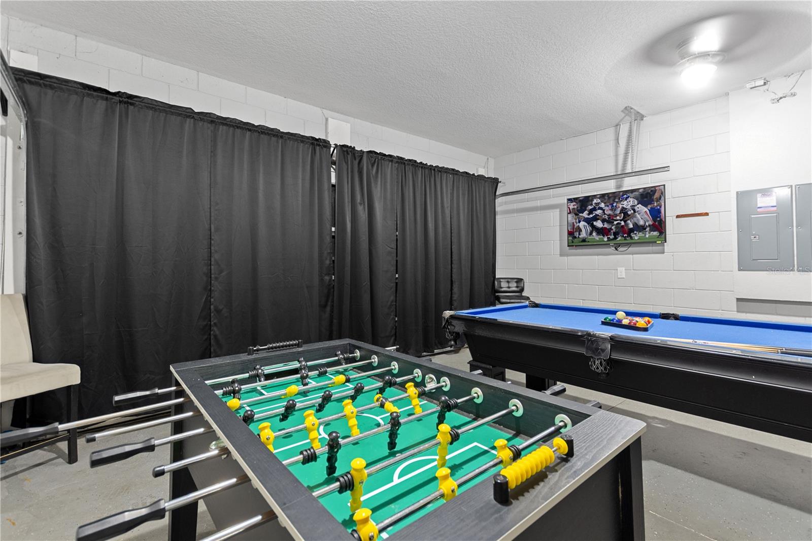 OAKMONT PH 01 - Residential