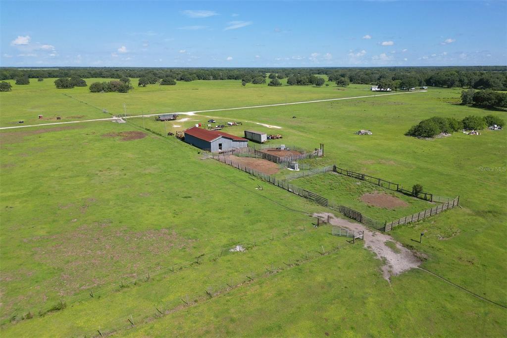 MANATEE SPRINGS - Land