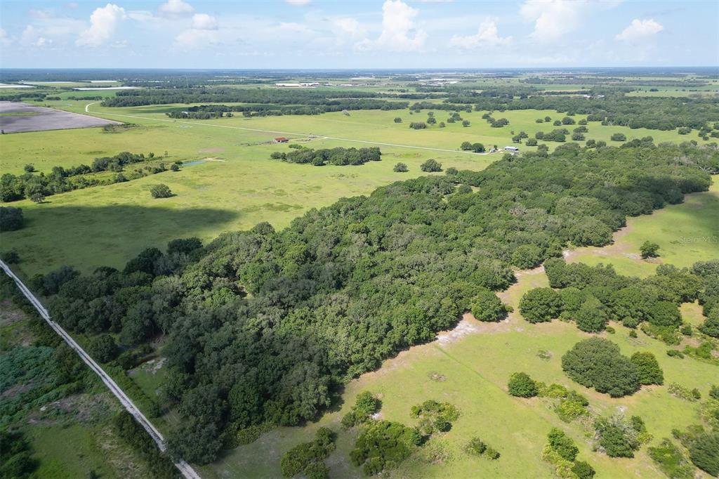 MANATEE SPRINGS - Land