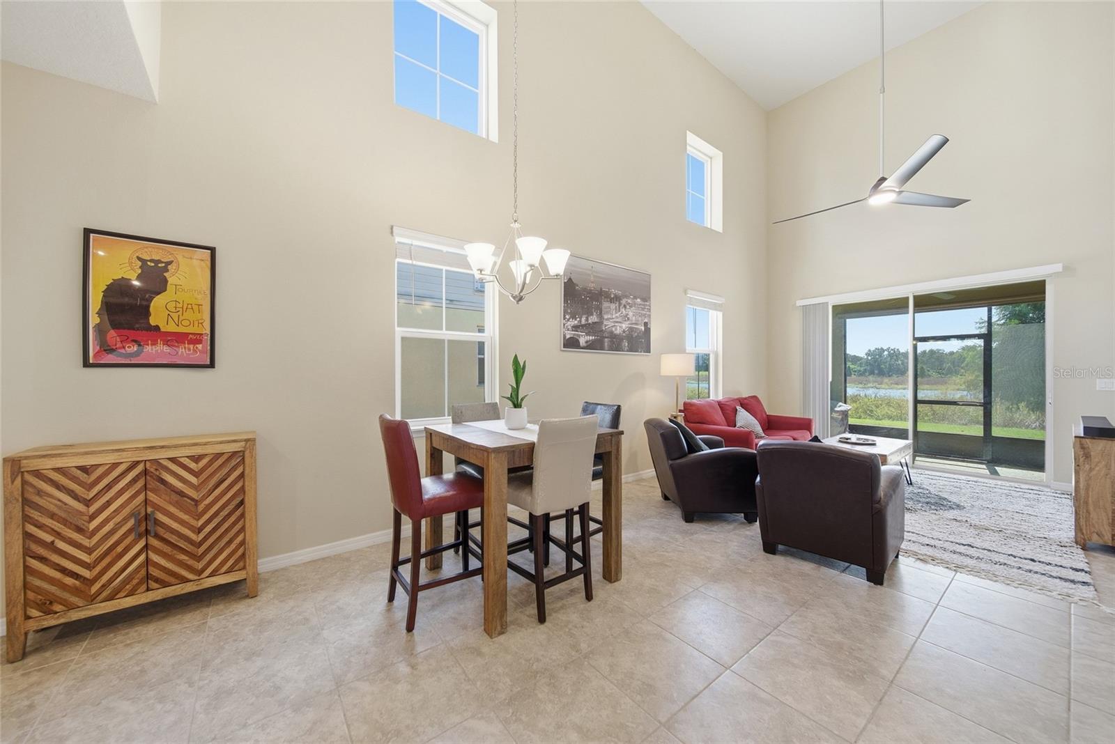 LUCAYA LAKE CLUB TWNHMS PH 2B - Residential Lease