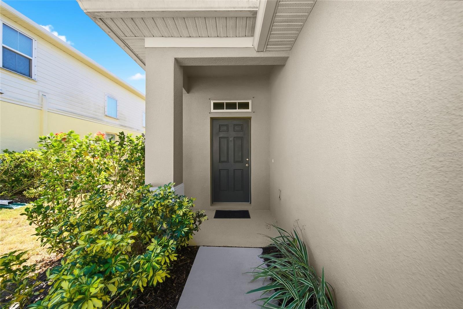 LUCAYA LAKE CLUB TWNHMS PH 2B - Residential Lease