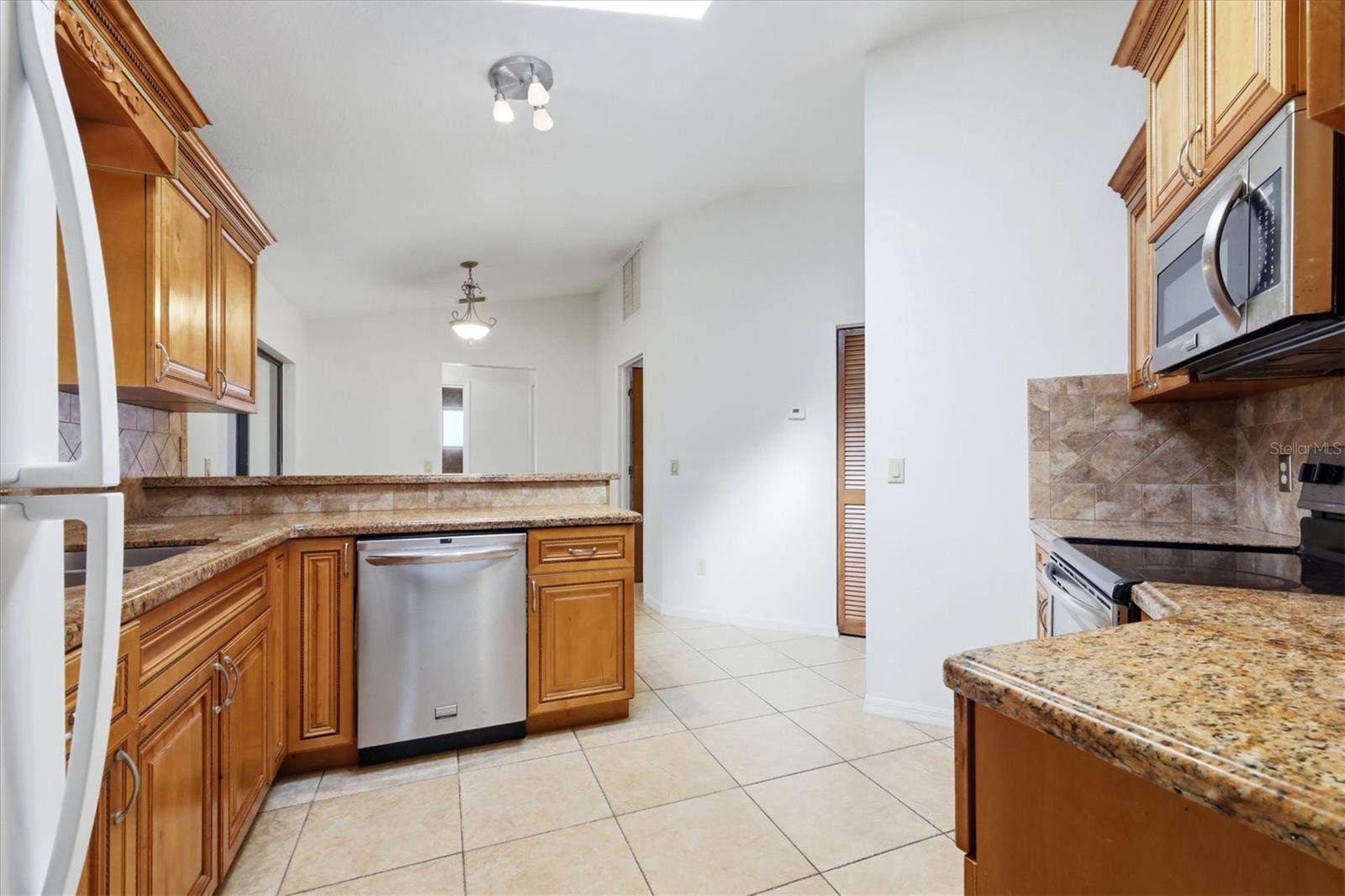 21483 BANCROFT AVENUE, PORT CHARLOTTE, FL, 33954 2 21483 BANCROFT AVENUE