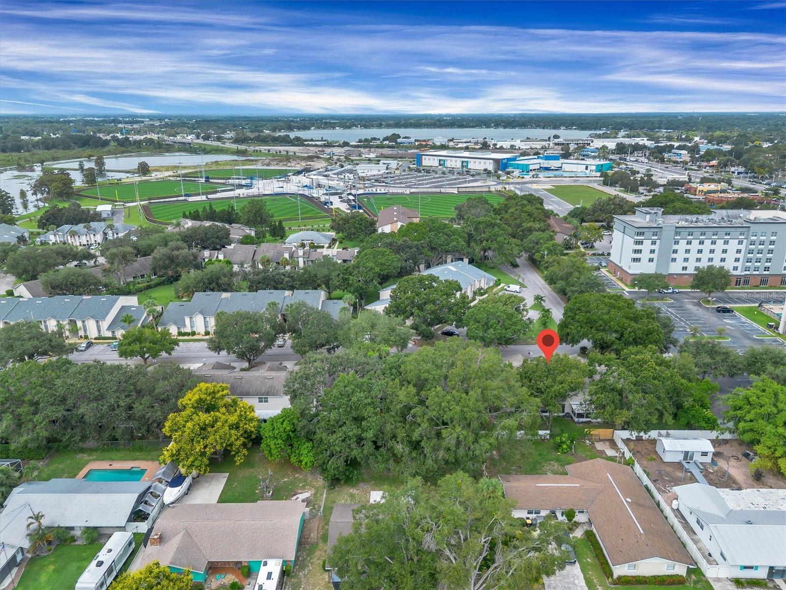 TOWNHOUSES AT PARK LAKE - Residential