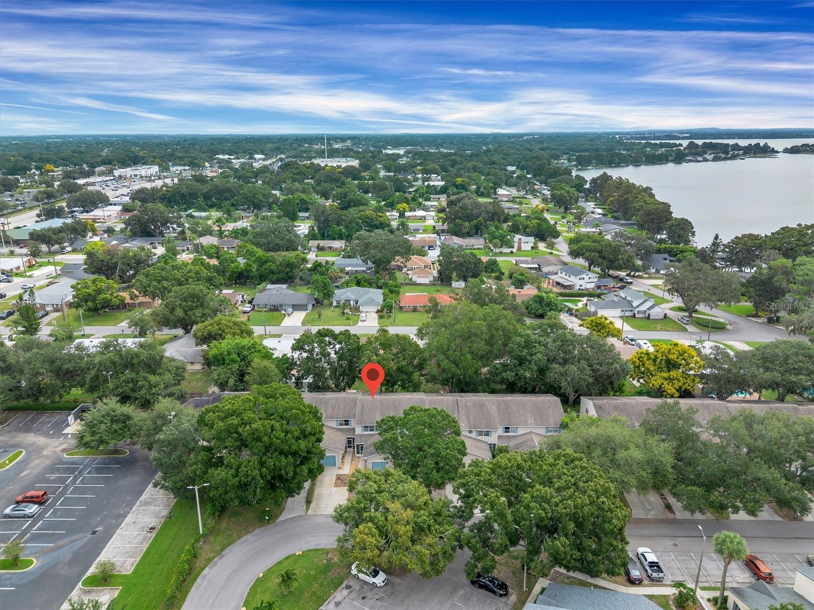 TOWNHOUSES AT PARK LAKE - Residential