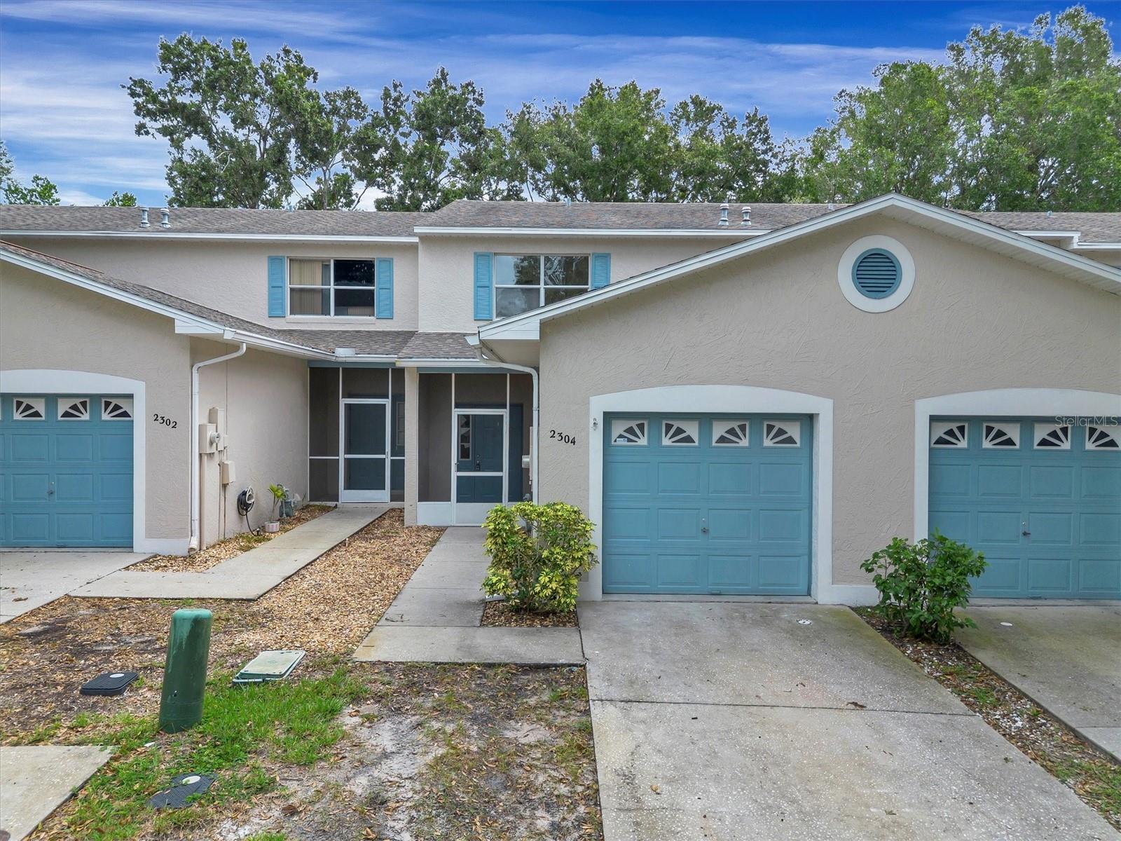 TOWNHOUSES AT PARK LAKE - Residential