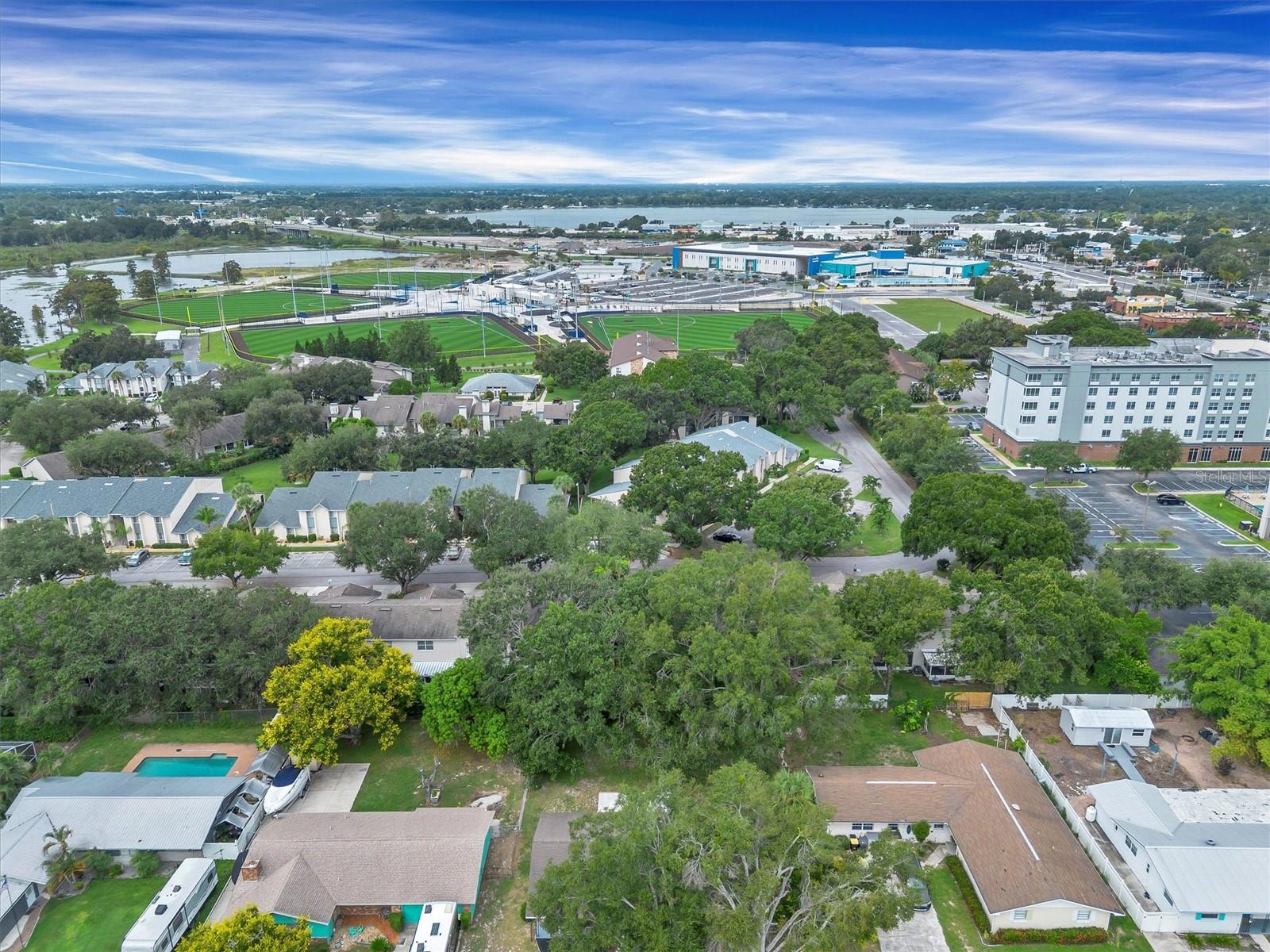 TOWNHOUSES AT PARK LAKE - Residential