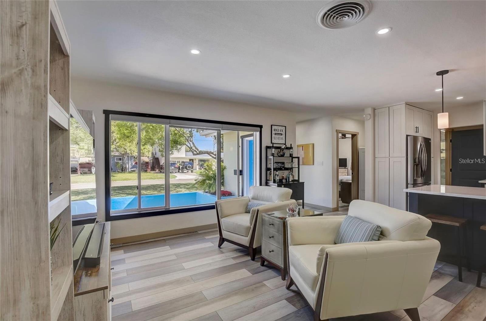 CRESTMONT - Residential Lease