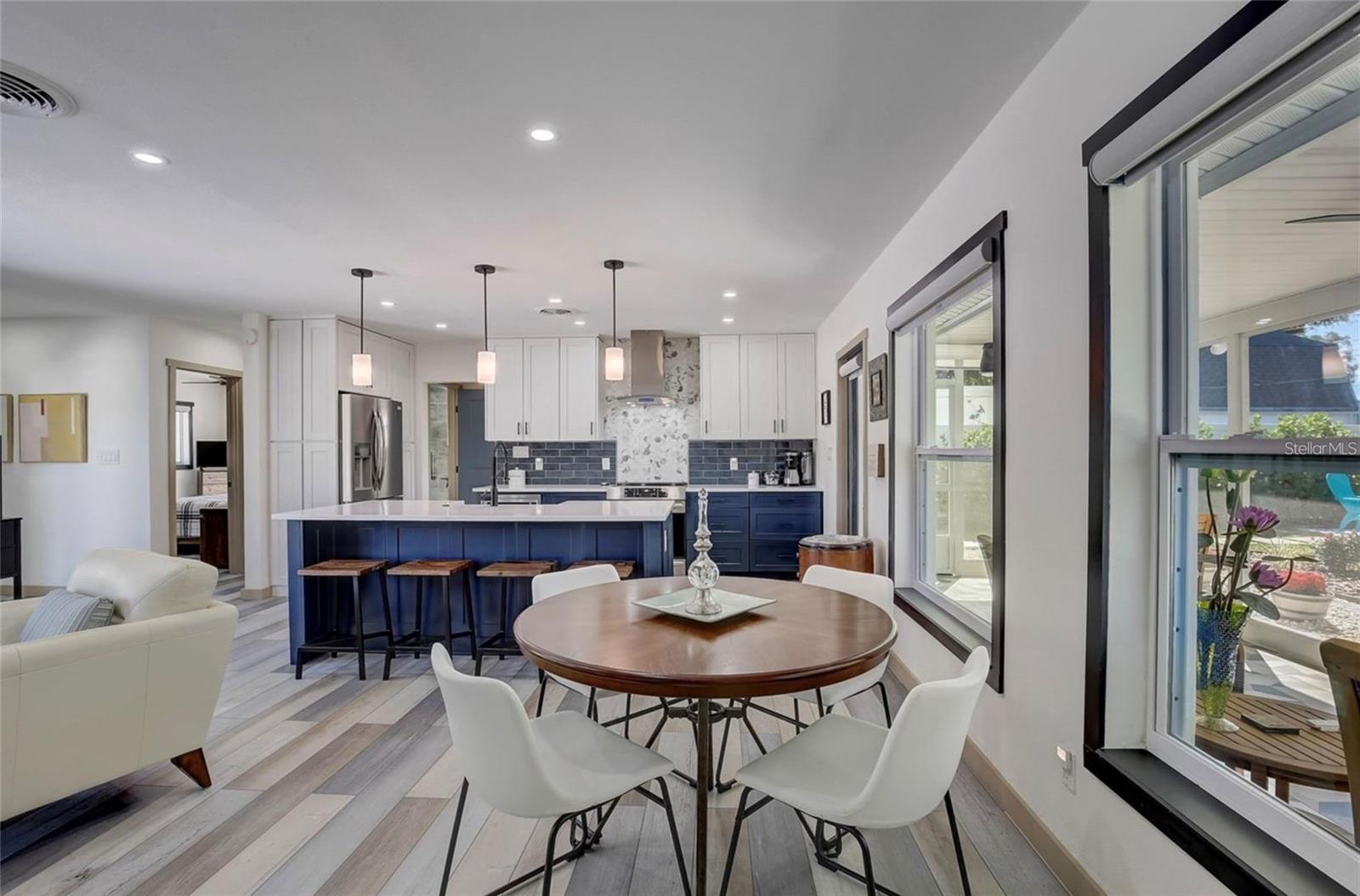 CRESTMONT - Residential Lease