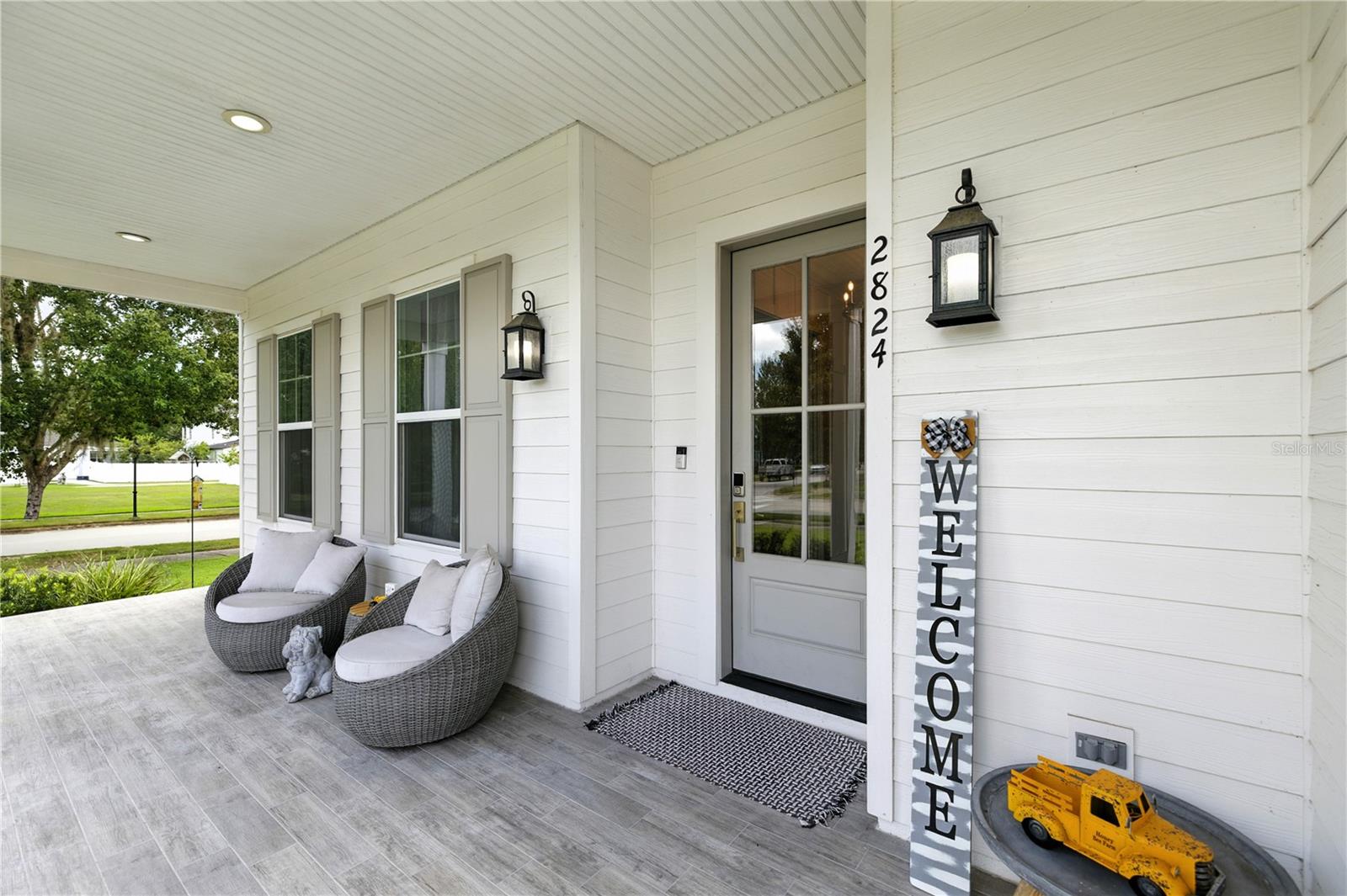 WOODFIELD XING - Residential