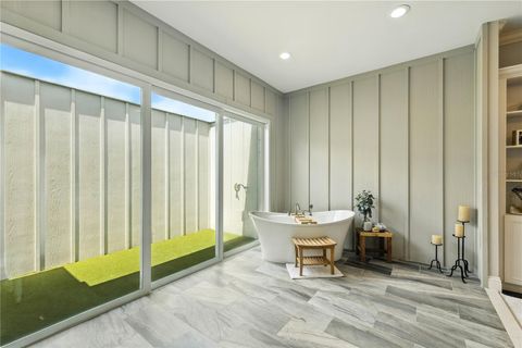 Tiny photo for 2824 SE 20th Avenue, Ocala, FL 34471 (MLS # OM707590)