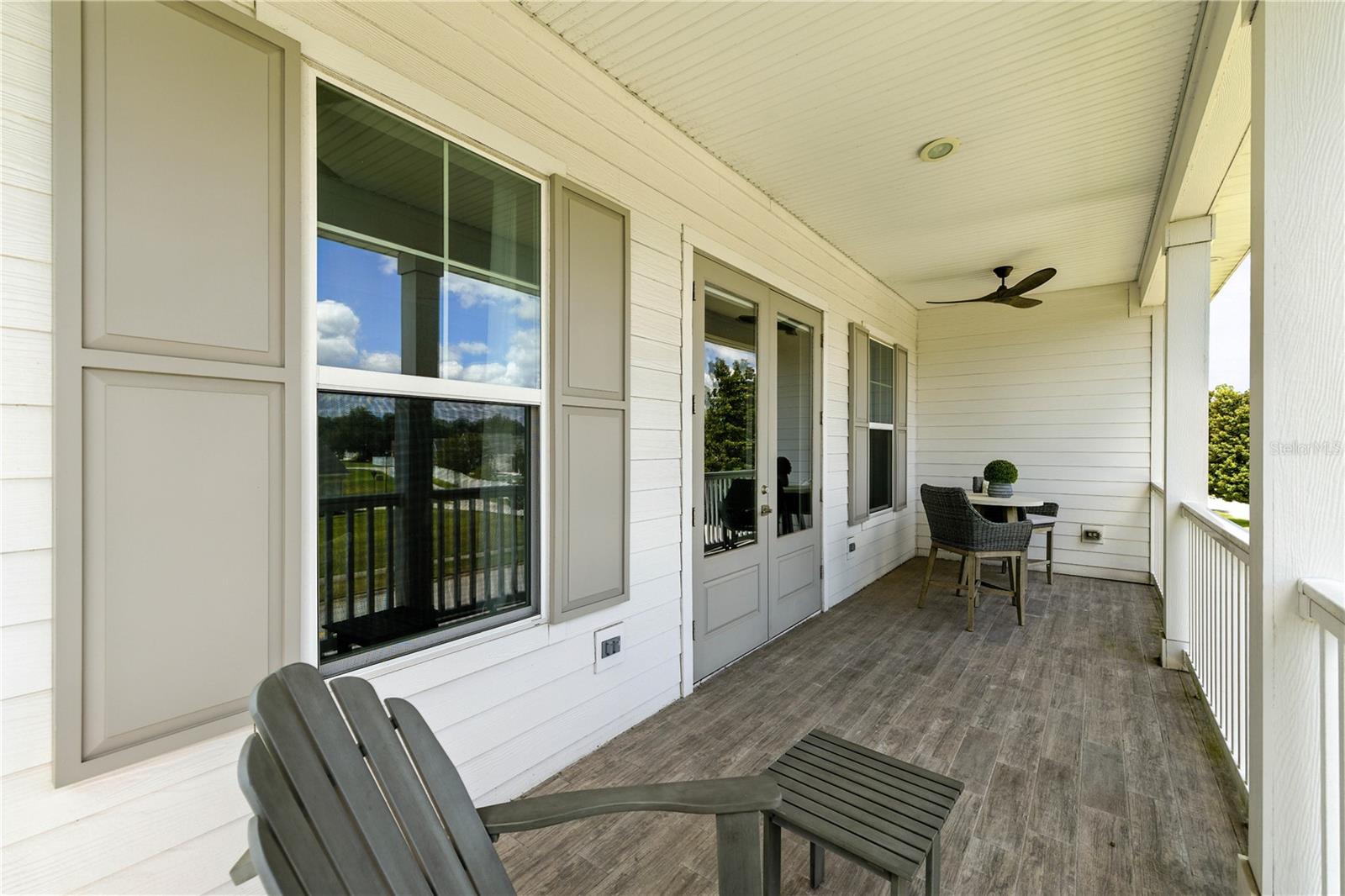 WOODFIELD XING - Residential