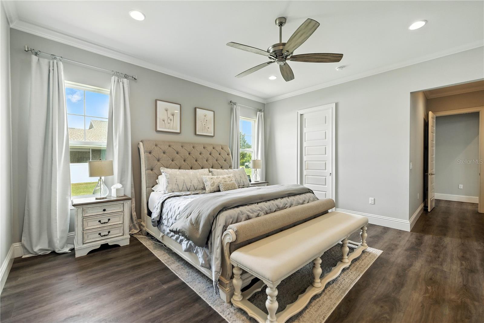 WOODFIELD XING - Residential