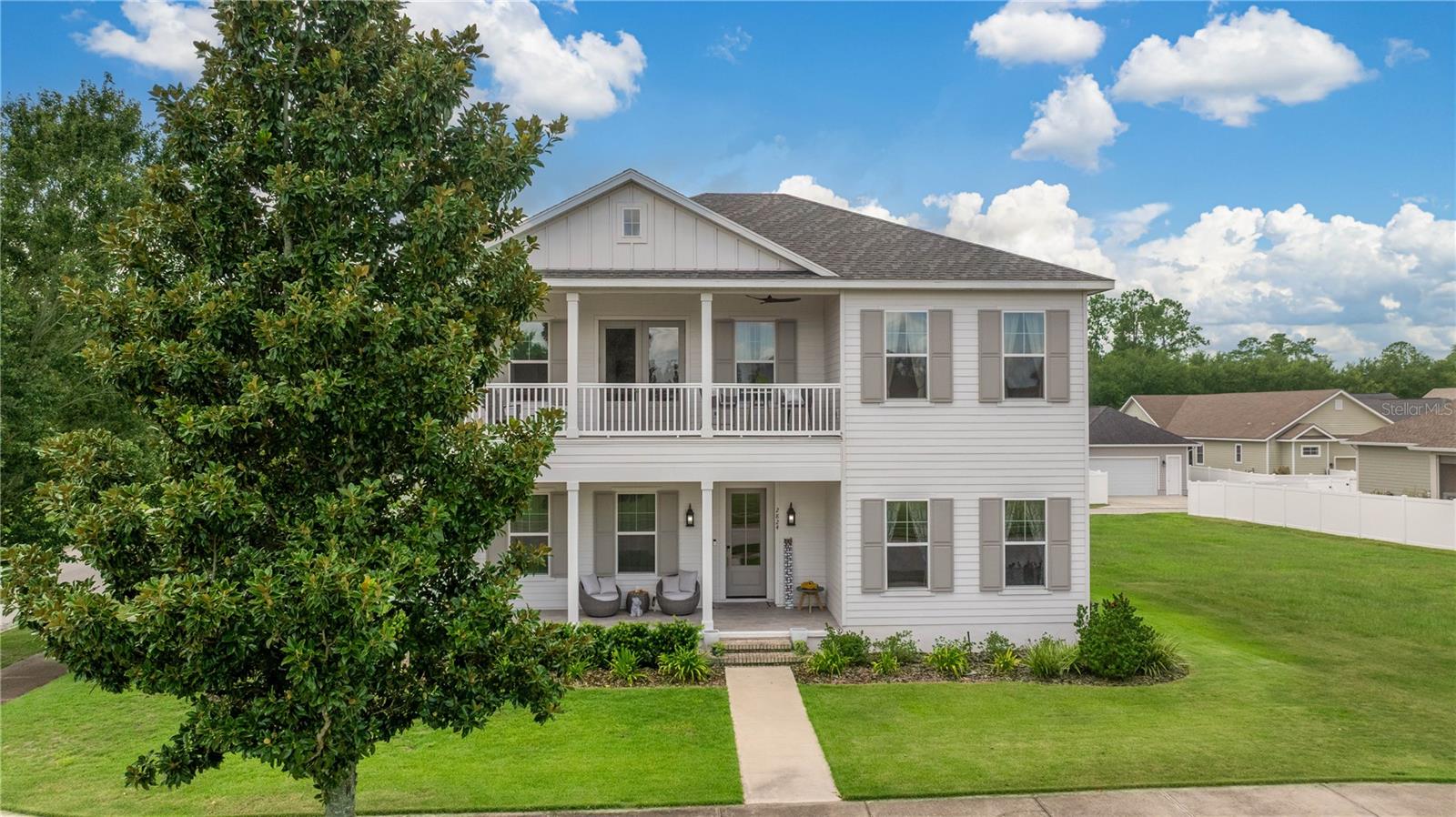 WOODFIELD XING - Residential