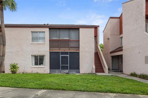 Photo of 2485 Lakeway Branch Drive #2105, Orlando, FL 32839 (MLS # O6316618)