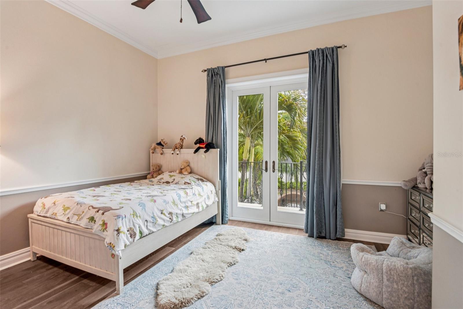 LA MADDALENA TWNHMS - Residential