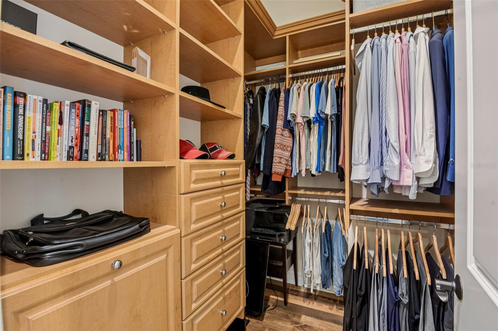 LA MADDALENA TWNHMS - Residential