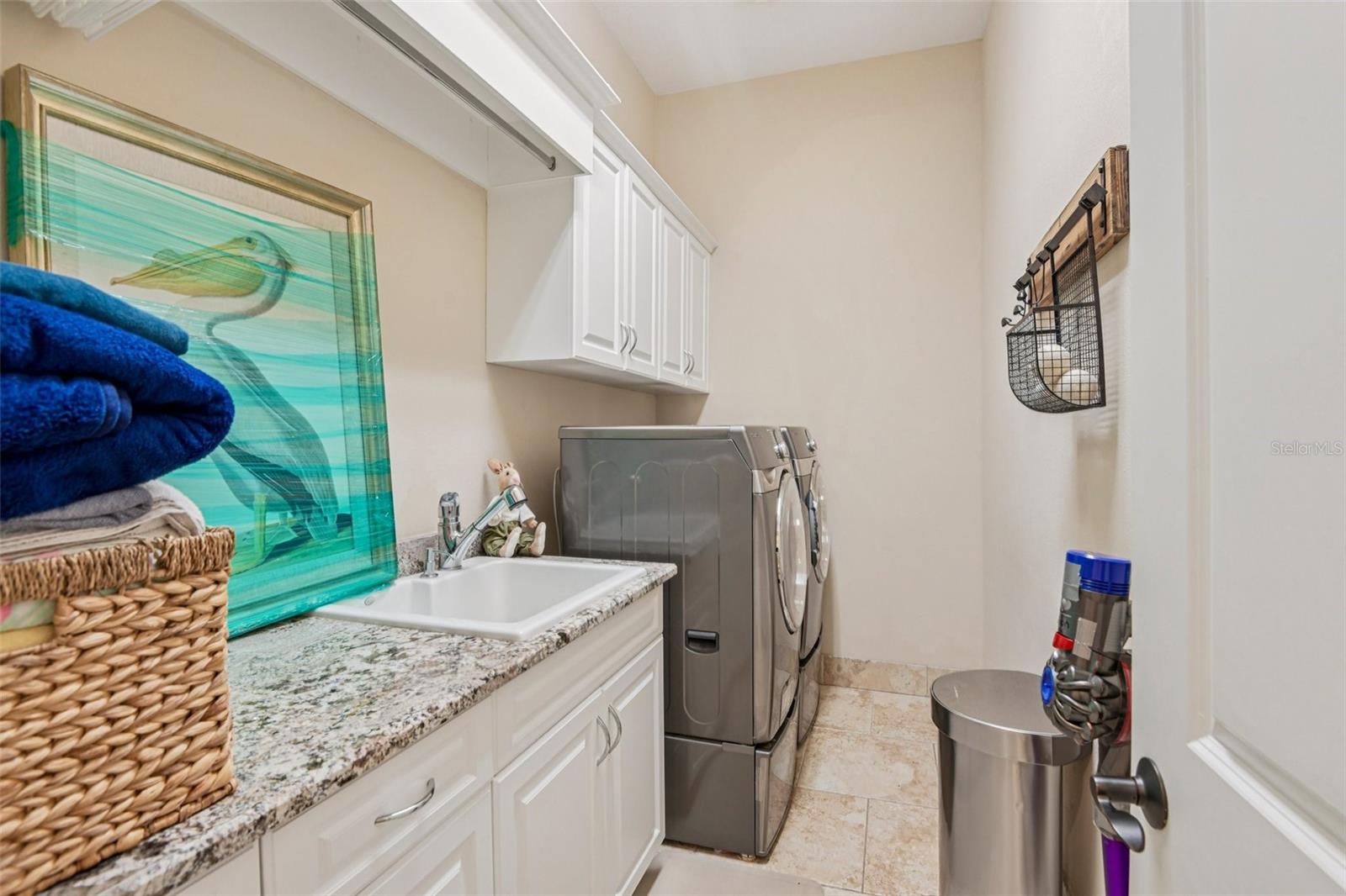 LA MADDALENA TWNHMS - Residential