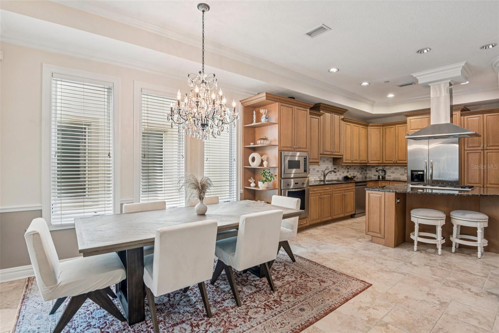 LA MADDALENA TWNHMS - Residential