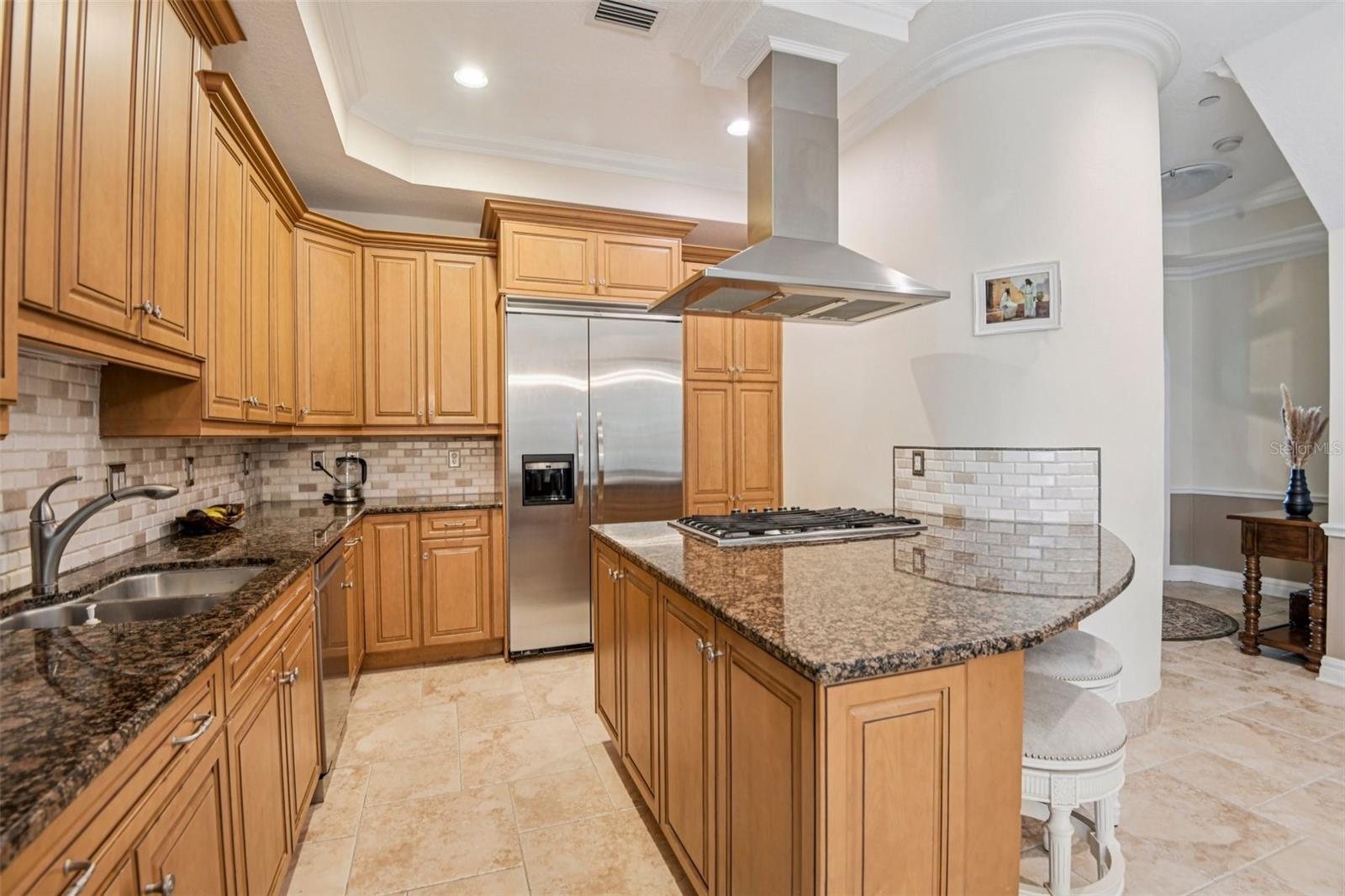 LA MADDALENA TWNHMS - Residential