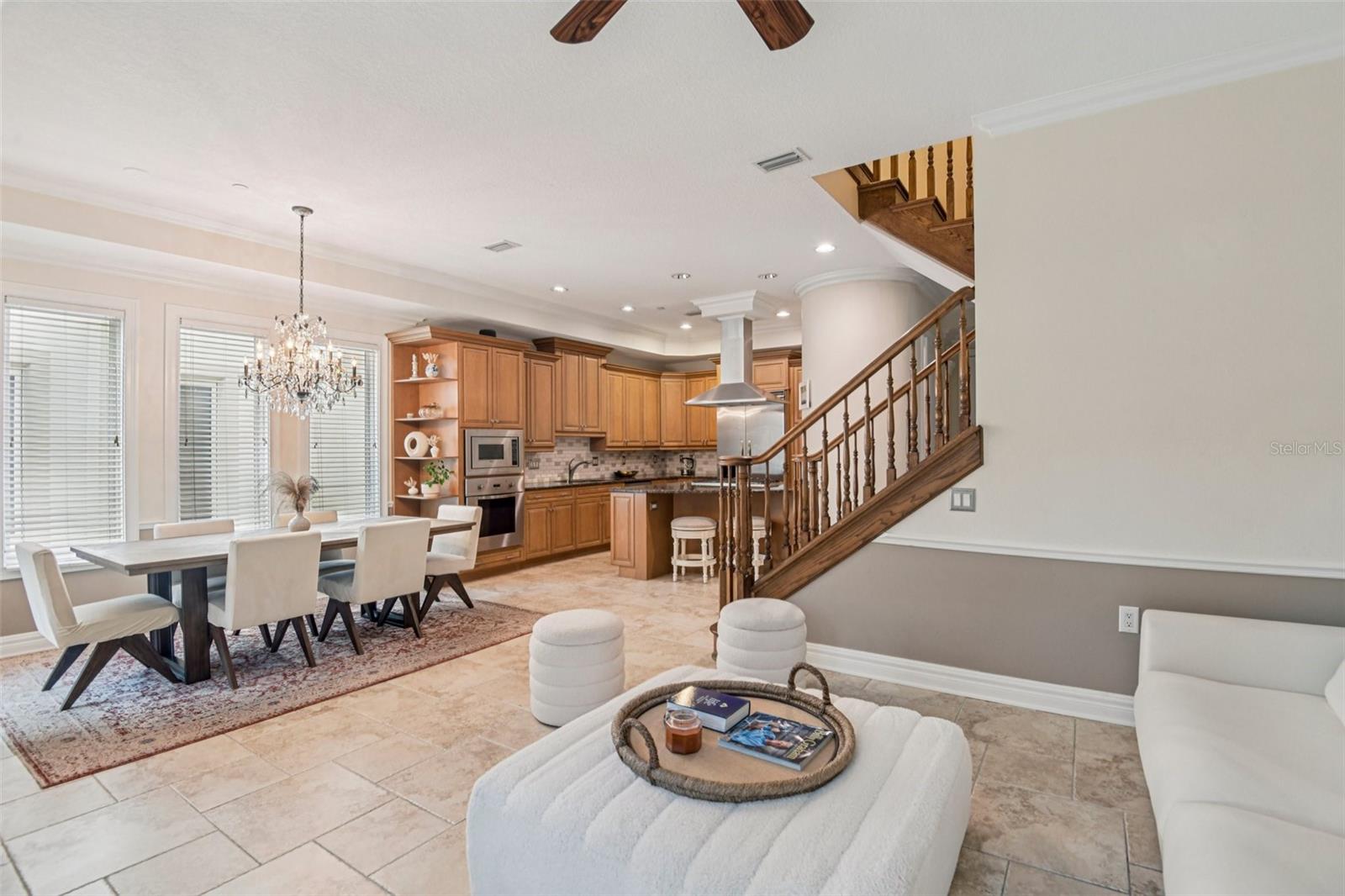 LA MADDALENA TWNHMS - Residential