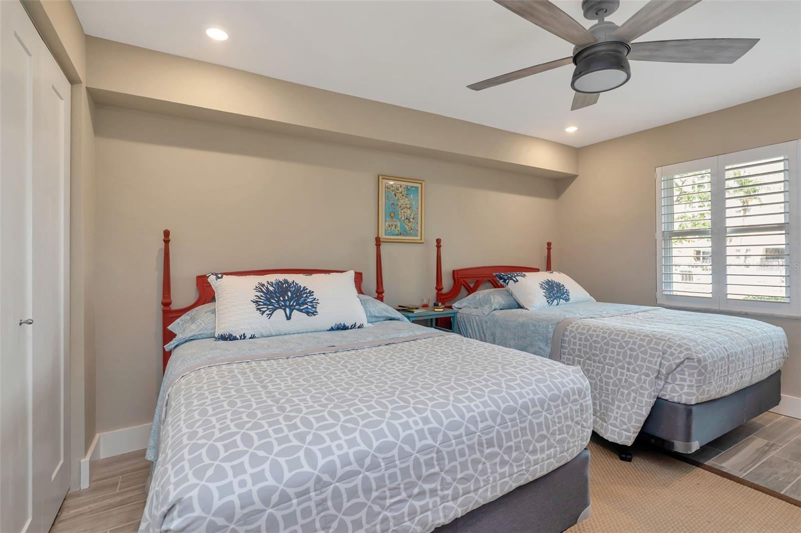 EDGEWATER ARMS 1ST CONDO - Residential