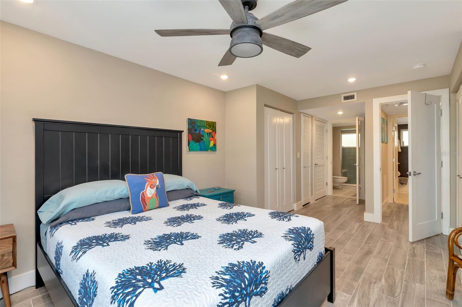 EDGEWATER ARMS 1ST CONDO - Residential