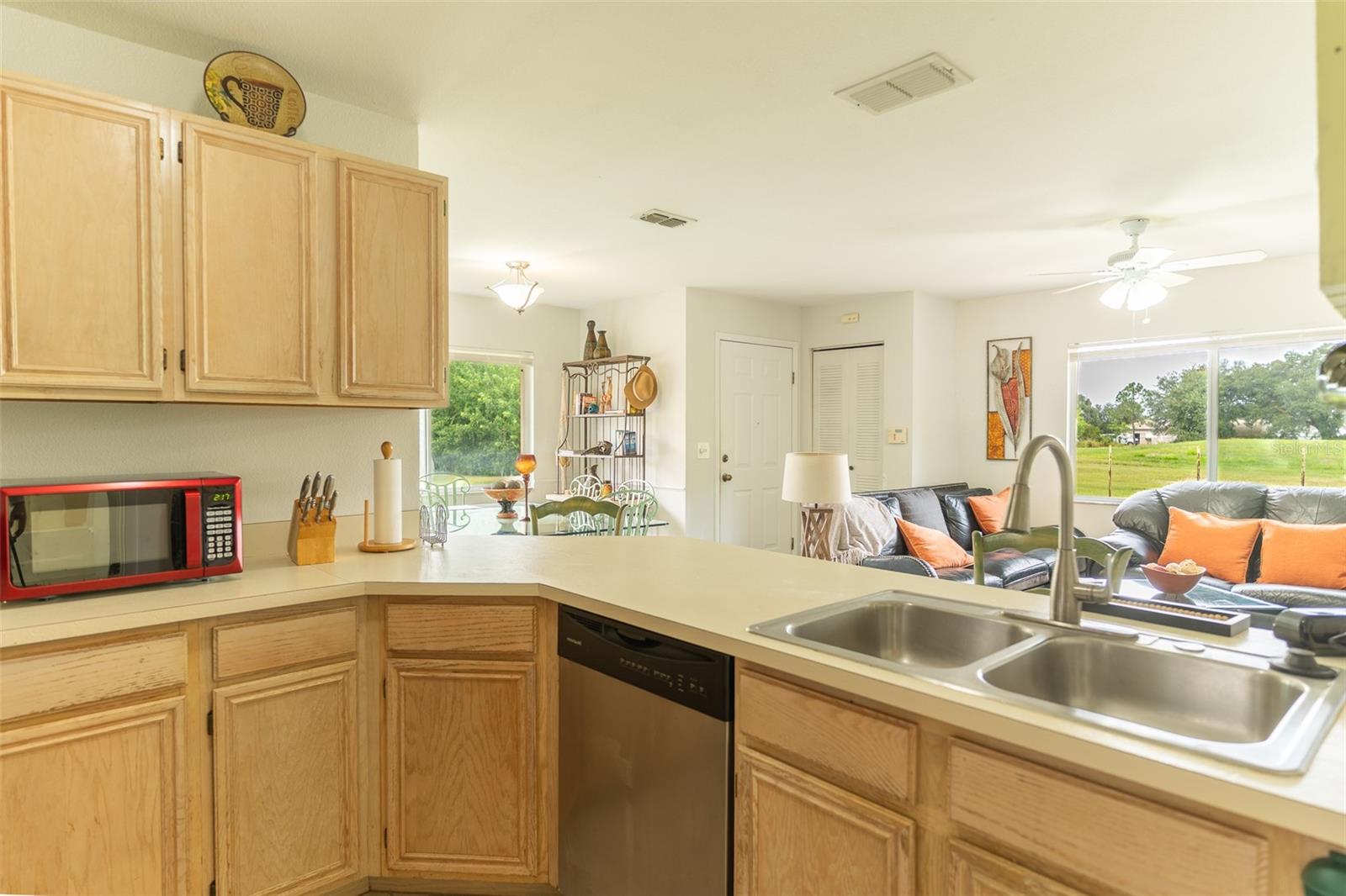 GARDEN VILLAS PH 5 - Residential