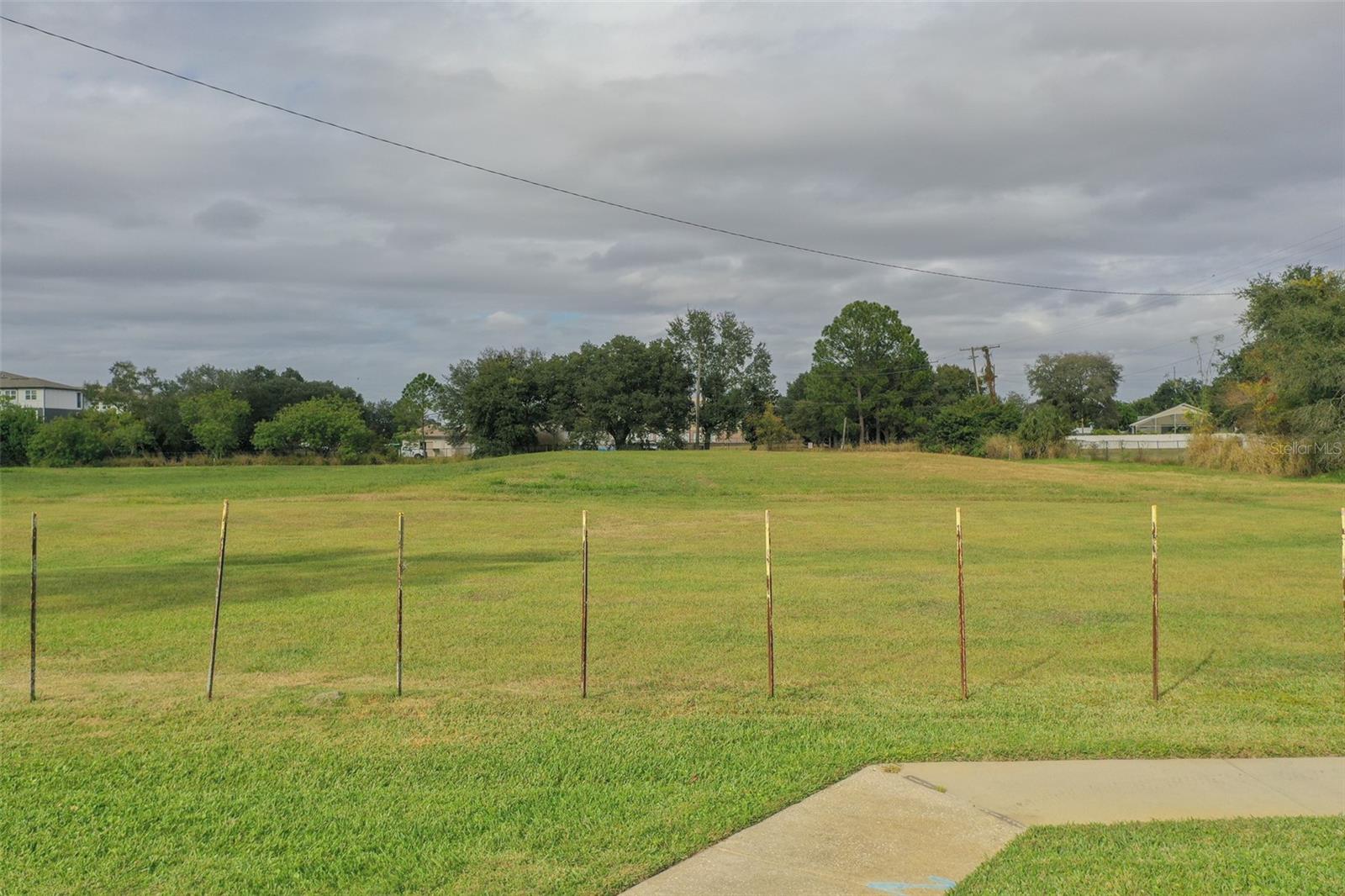 GARDEN VILLAS PH 5 - Residential