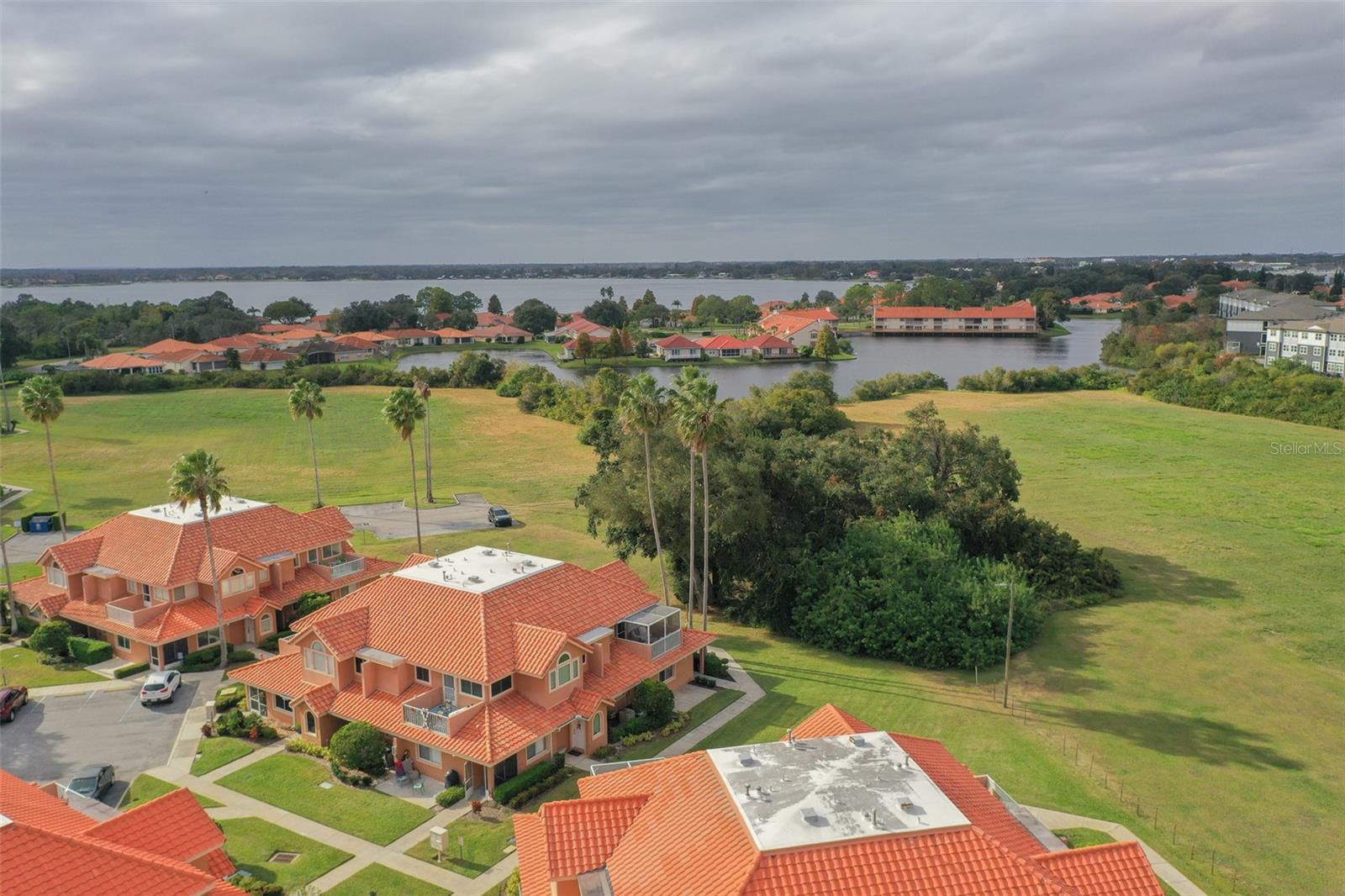 GARDEN VILLAS PH 5 - Residential