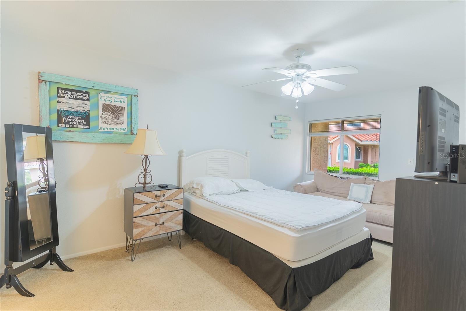 GARDEN VILLAS PH 5 - Residential