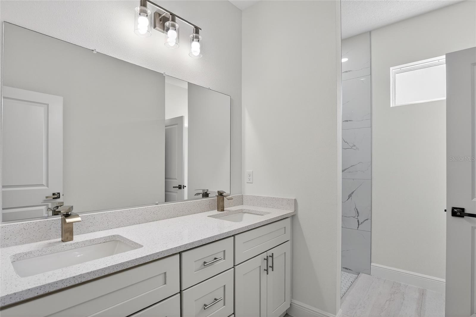 CITRUS SPGS UNIT 13 - Residential