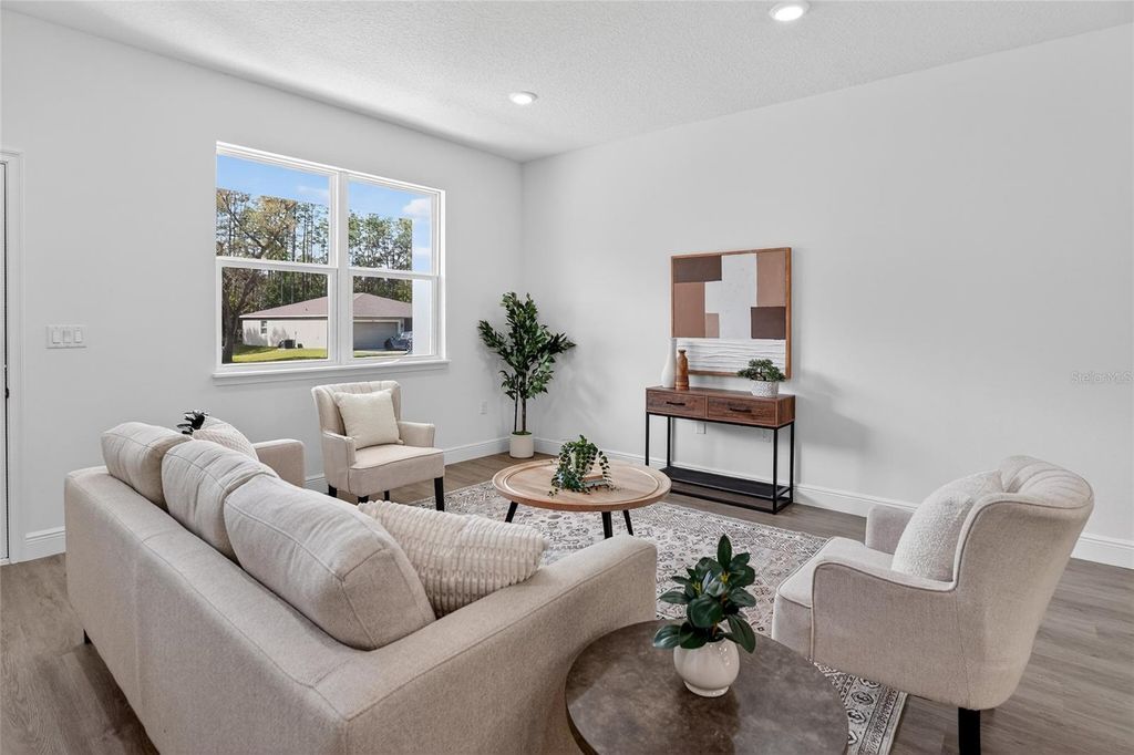 Photo of 99 W Goldcoast Place, Dunnellon, FL 34434 (MLS # O6397060)