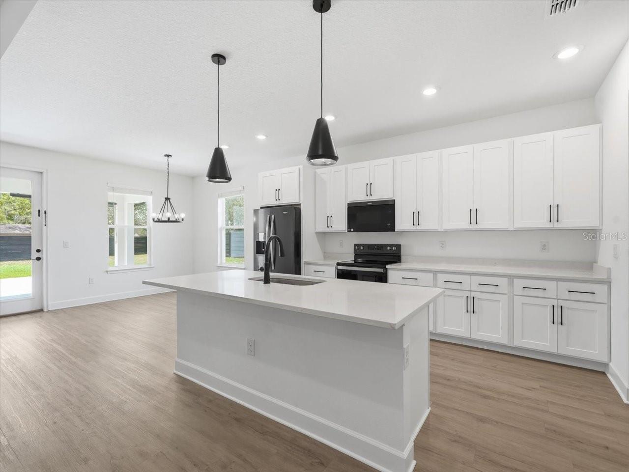 SPRING HILL - Residential