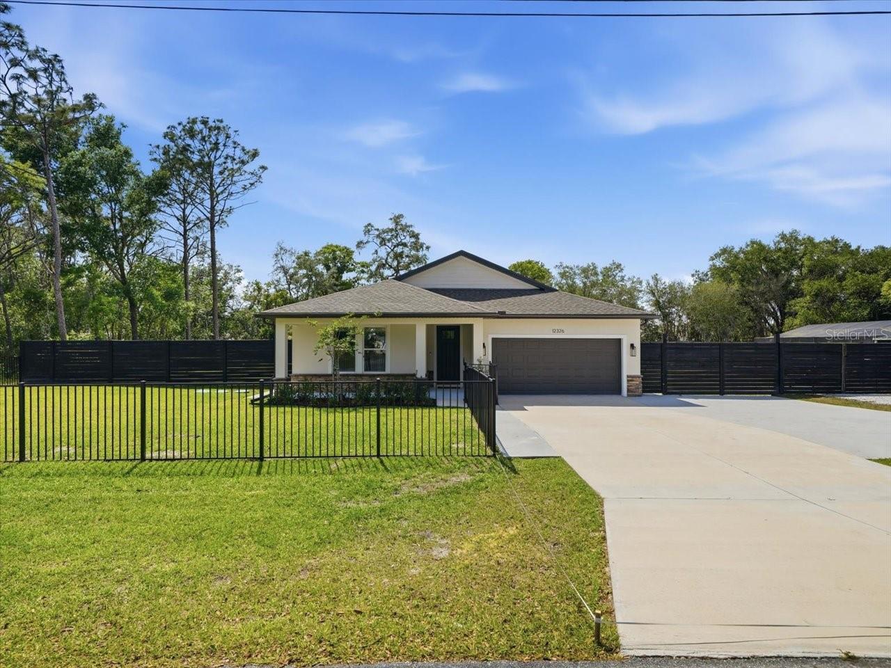 SPRING HILL - Residential